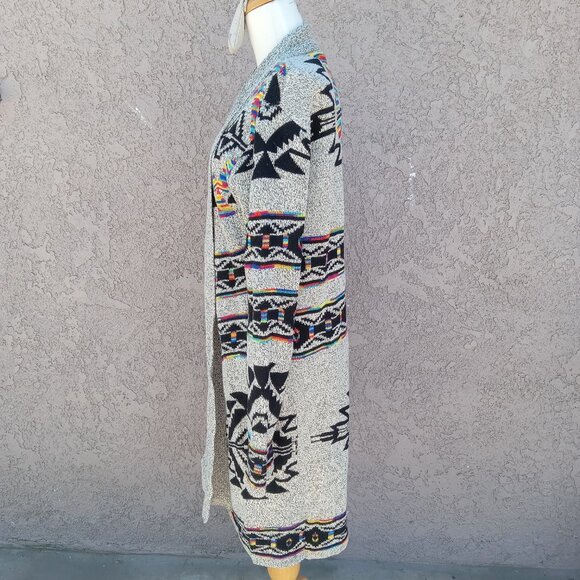 Northern Angel Multicolor Pattern Cardigan Sweater - Picture 5 of 8